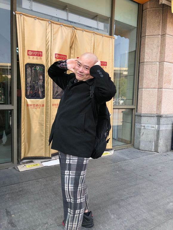 百度胖老师吧上海市公 安局轨道交通分局石宇玉老师求救 微信抖音快手百度贴吧百科图片视频知道搜索上海胖老 ...